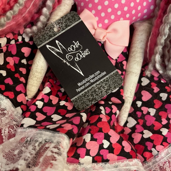 Authentic MoodyVoodies Collectible Doll - Picture 3 of 3